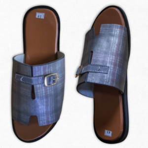 SANDALE EN CUIR